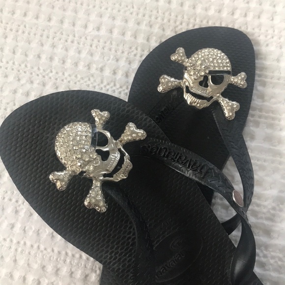 Havaianas Shoes - Havaianas Black Crystal Skull Flip Flops
